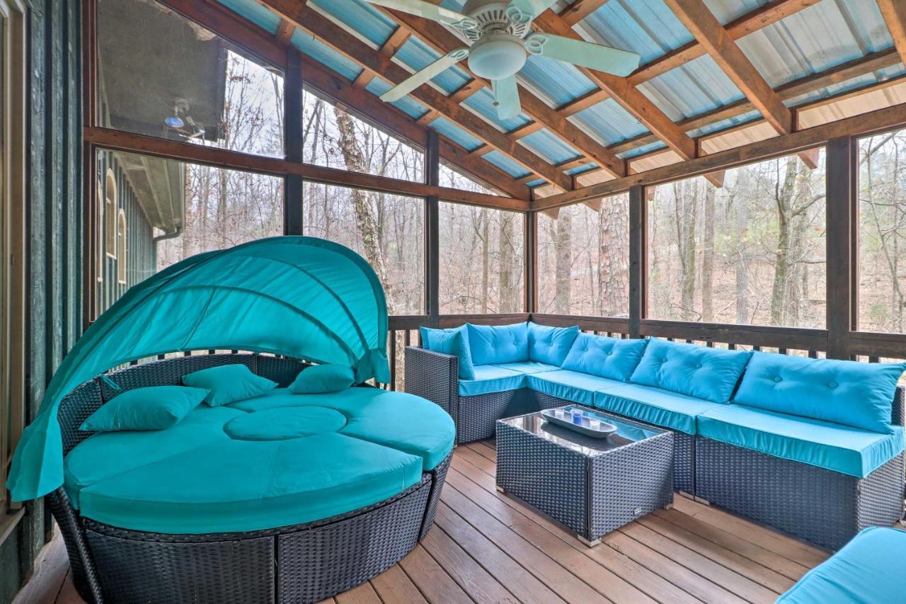 Cozy Conyers Cabin With Fireplace And Pool Table! ภายนอก รูปภาพ