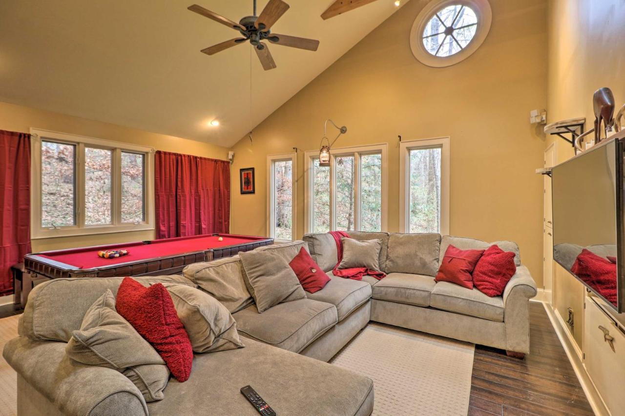 Cozy Conyers Cabin With Fireplace And Pool Table! ภายนอก รูปภาพ