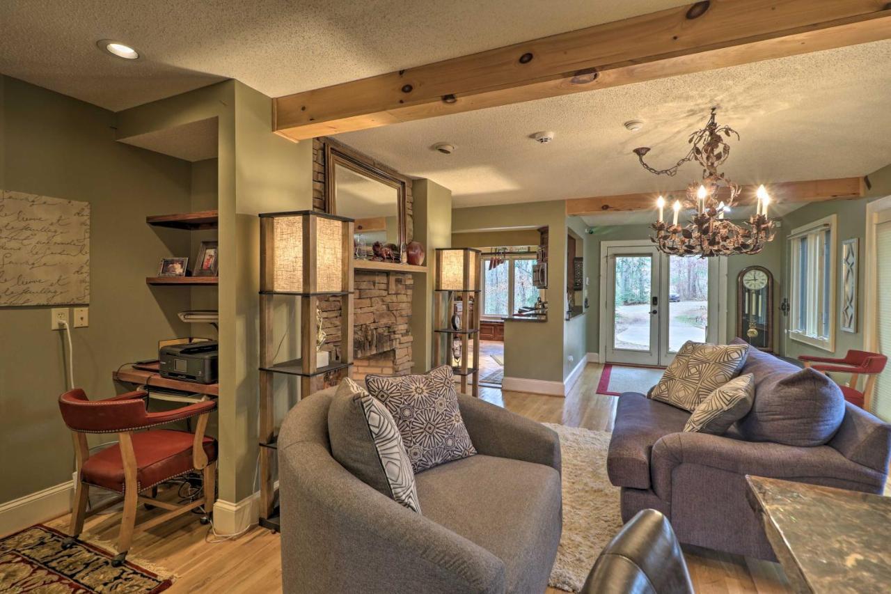 Cozy Conyers Cabin With Fireplace And Pool Table! ภายนอก รูปภาพ