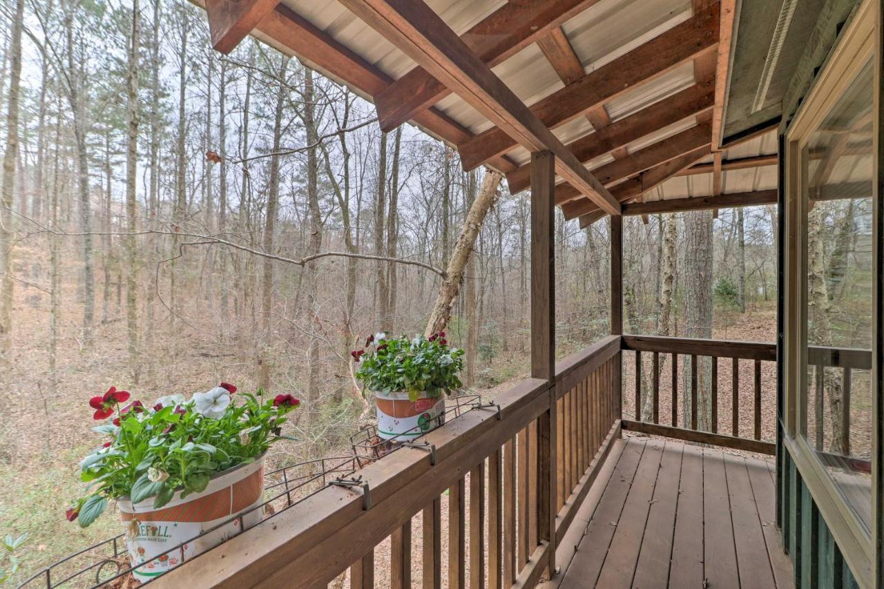 Cozy Conyers Cabin With Fireplace And Pool Table! ภายนอก รูปภาพ